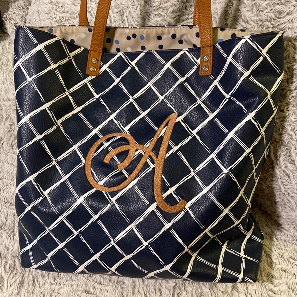 Vegan leather tote bag